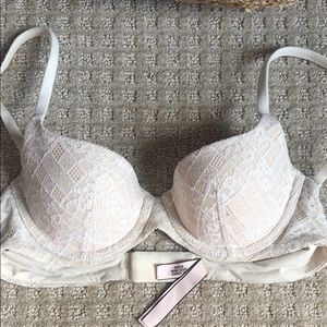 Victoria’s Secret Bra